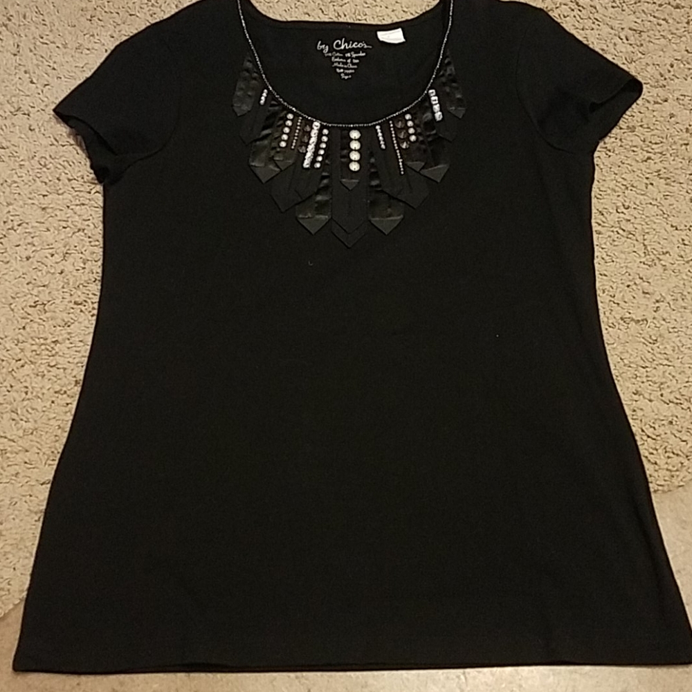 Chicos 0 Black Beaded Stretch Tshirt